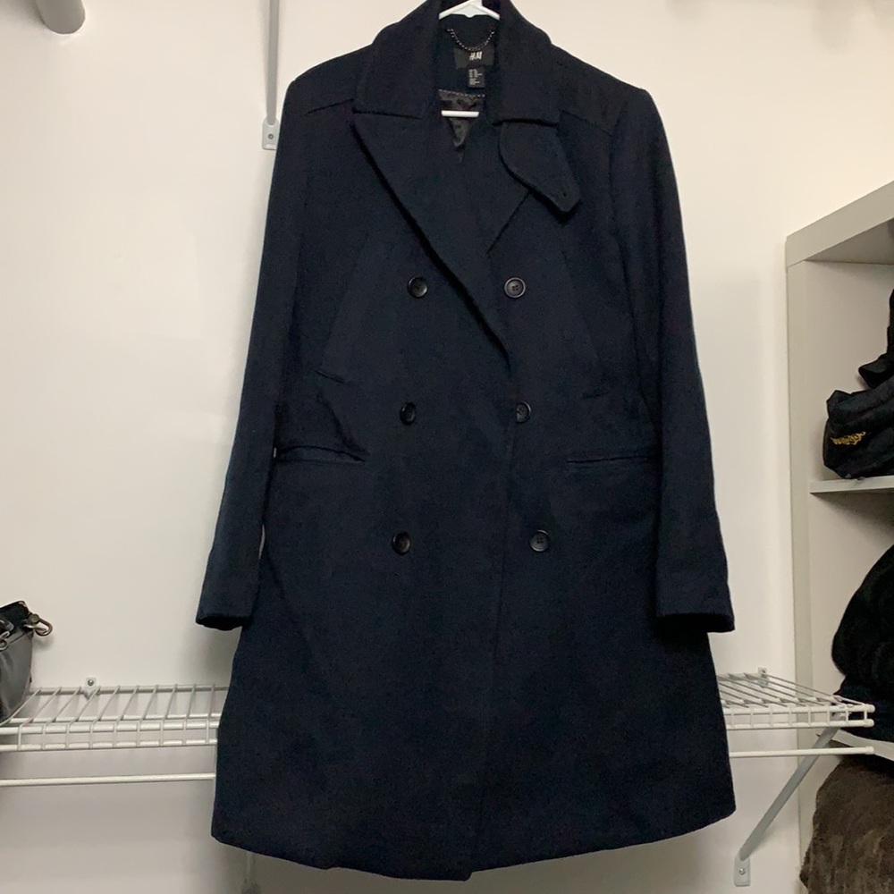 H&M men’s navy pea coat